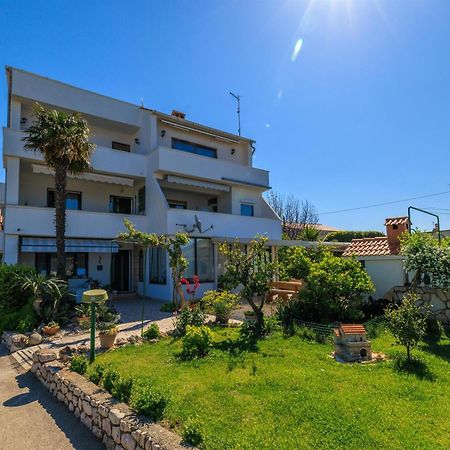 Apartments Near The Sea Barbat Barbat na Rabu Εξωτερικό φωτογραφία