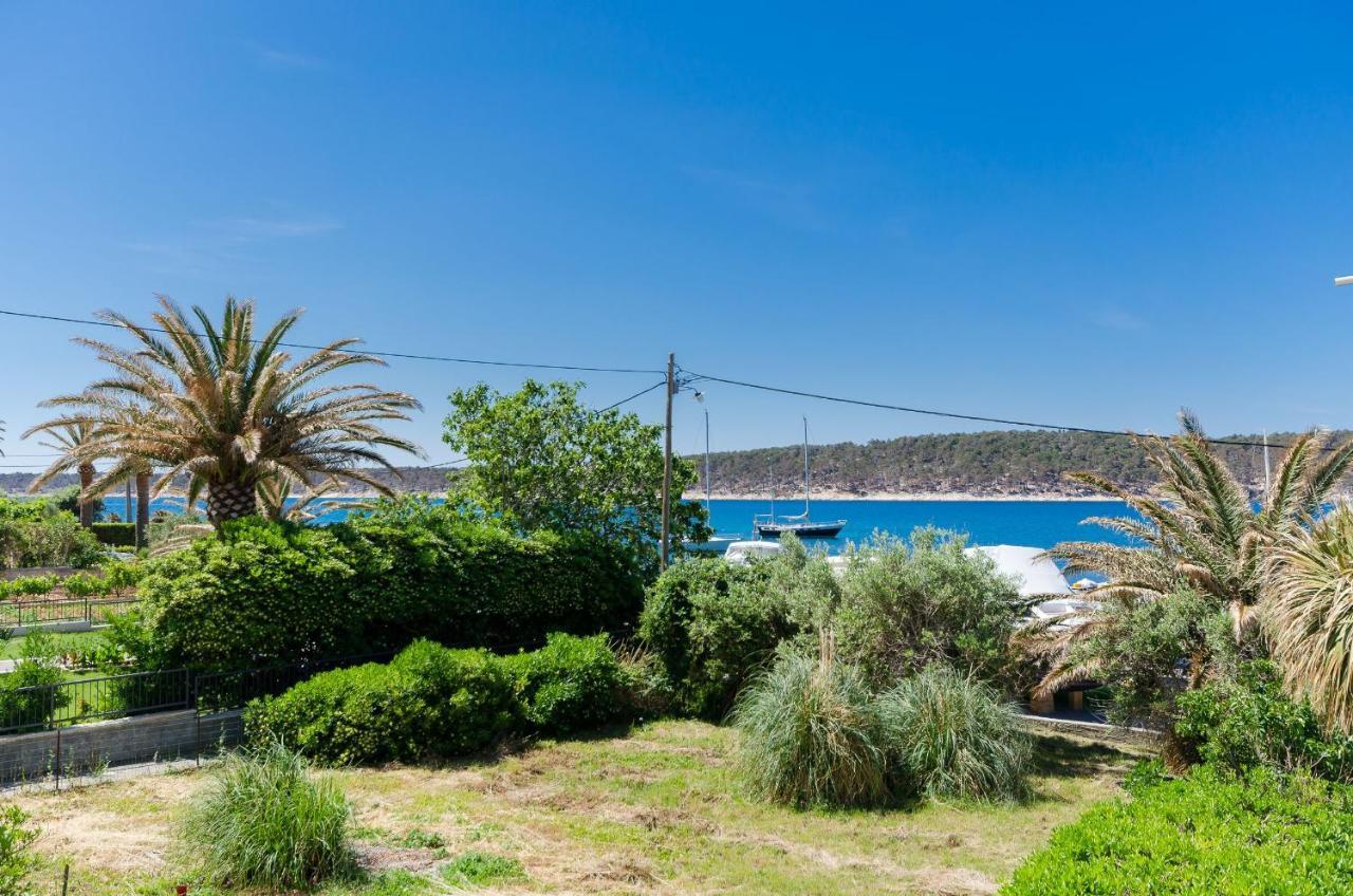 Apartments Near The Sea Barbat Barbat na Rabu Εξωτερικό φωτογραφία