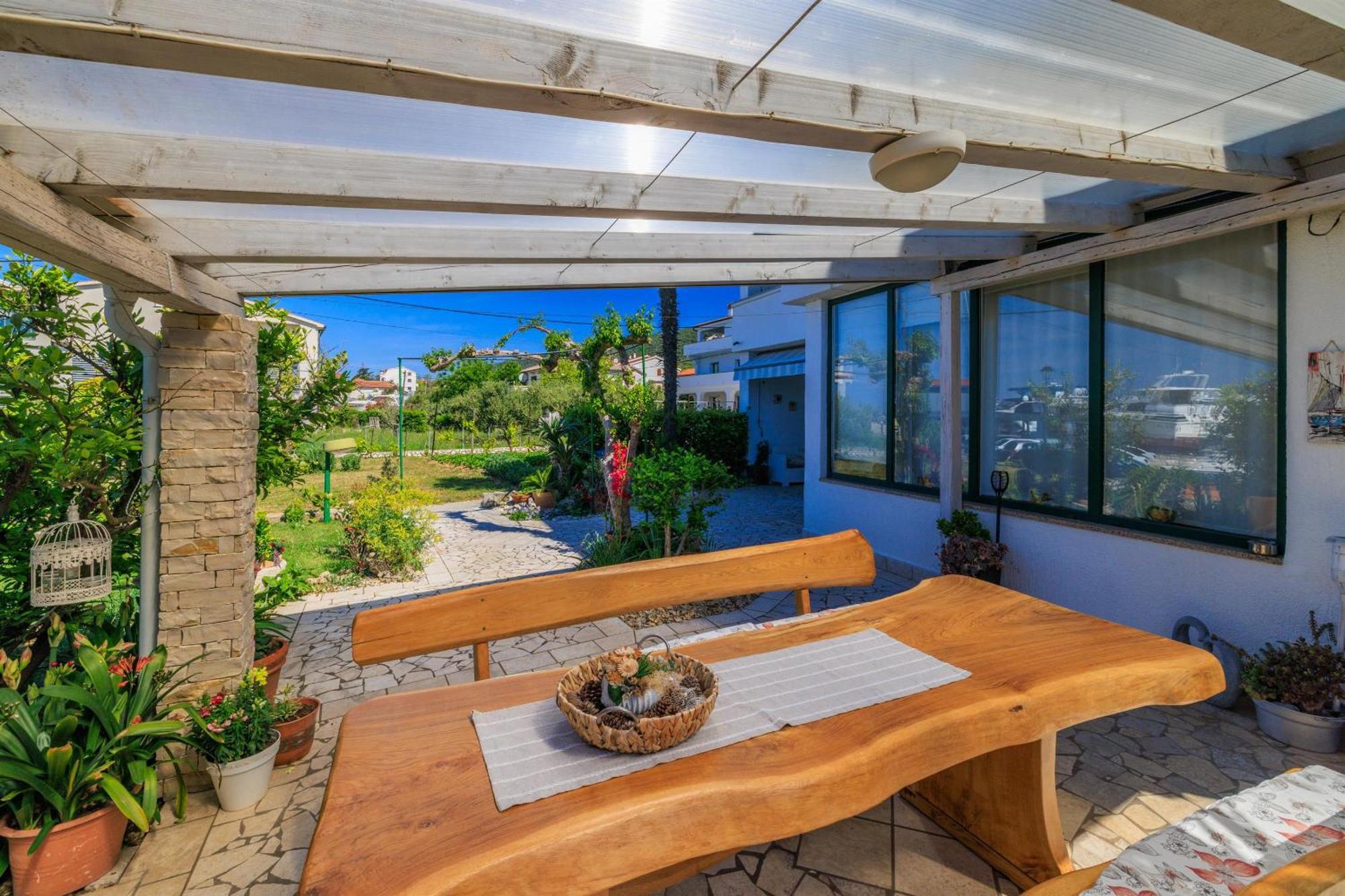 Apartments Near The Sea Barbat Barbat na Rabu Εξωτερικό φωτογραφία